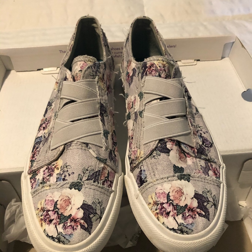 Blowfish shoes